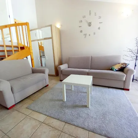 Apartment Karlo *