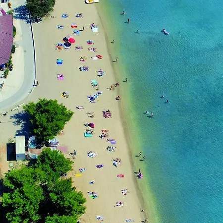 Apartment Karlo Medulin